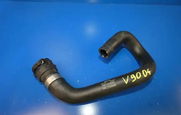 Volvo S90, V90 Engine coolant pipe/hose 32203162 8888627392