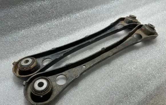 Audi A6 S6 C6 4F Rear control arm 4F0501529C