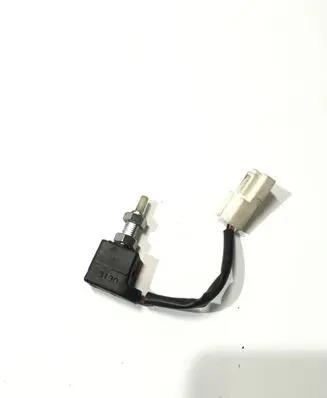 KIA Sportage Clutch pedal sensor 