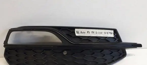 Audi A3 S3 8V Front bumper lower grill 8V3807682G