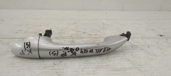 Mercedes-Benz ML W164 Rear door exterior handle A1647600570