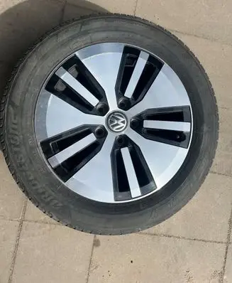 Volkswagen Golf VII R16 summer tire 