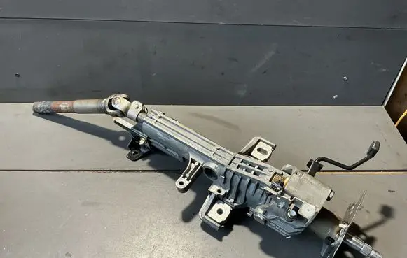 Hyundai Sonata Steering wheel axle