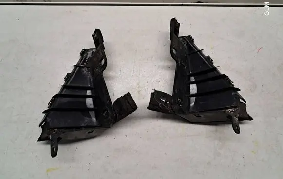 Peugeot RCZ Front bumper mounting bracket YM21612180 YM21612280