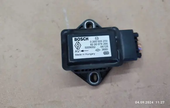 Renault Megane II ESP acceleration yaw rate sensor 8200074266