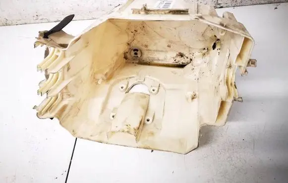 BMW 3 E90 E91 Fuse box cover 12907584146