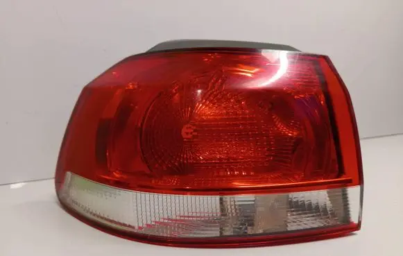 Volkswagen Golf VI Rear/tail lights 5K0945095E 89090588 5K0945111
