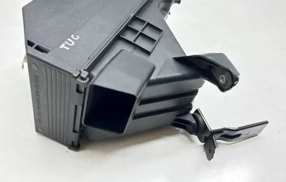 Hyundai Tucson TL Air filter box 28112D3100