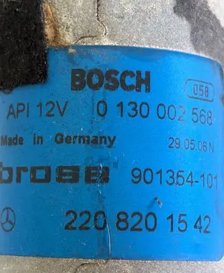 Mercedes-Benz S W221 Seat adjustment motor 0130002568 901354101 2208201542