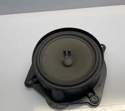 Mercedes-Benz S W221 Rear door speaker A2218203102 2218203102