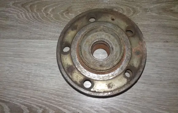 Volvo V70 Front wheel ball bearing 