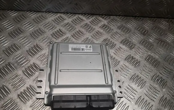 Nissan Murano Z50 Engine control unit/module MEC63690