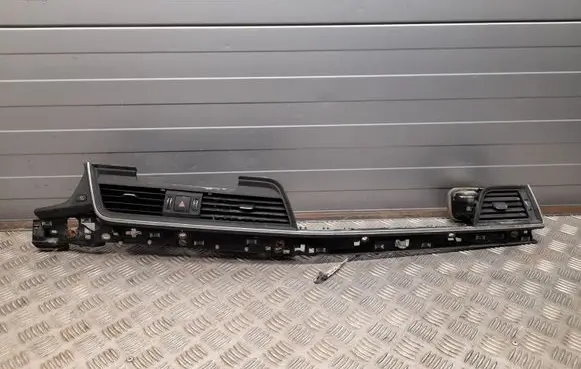 Audi Q5 SQ5 Dash center air vent grill 80B820902K