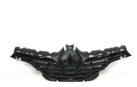 Renault Captur Front bumper 623109707R
