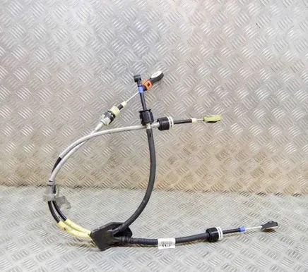 Gear shift cable linkage