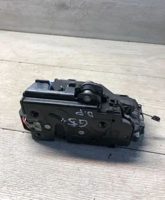 Volkswagen Golf Plus Rear door lock 7L0839015H 66309AG WL3CZ0CL