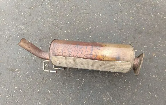 Iveco Daily 6th gen Rear muffler/silencer tail pipe 5801363266