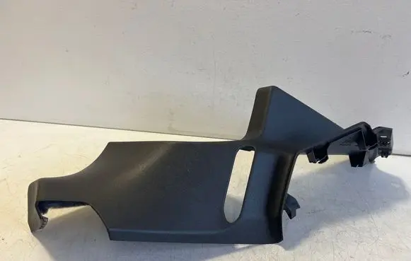 Porsche Taycan 9J1 (C) pillar trim 9J0867241