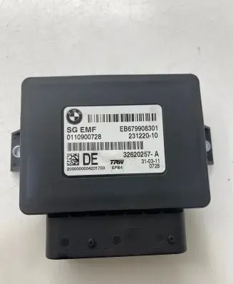 BMW 5 F10 F11 Hand brake control module 6799083 23122010 0110900728