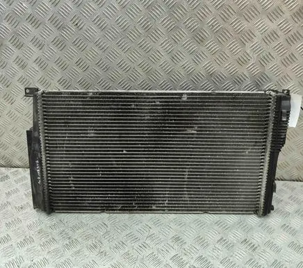 BMW 4 F36 Gran coupe Coolant radiator 7600511