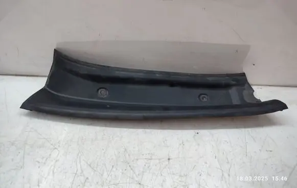 Mercedes-Benz GL X166 Other trunk/boot trim element A1666900364