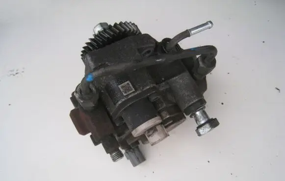 Subaru XV Fuel injection high pressure pump 2940000760 AA001