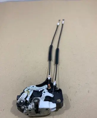 Mitsubishi Colt Rear door lock