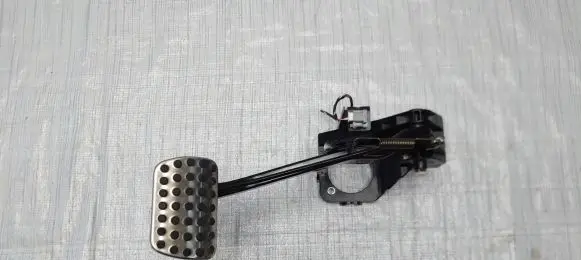 Mercedes-Benz AMG GT R190 C190 Brake pedal