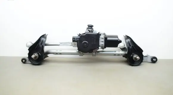 Mazda CX-3 Front wiper linkage and motor DA6C6737X 9518C026