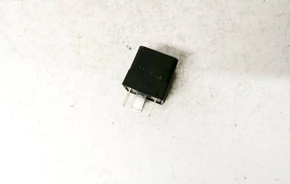 Ford Fiesta Other relay 04727370AA 50732