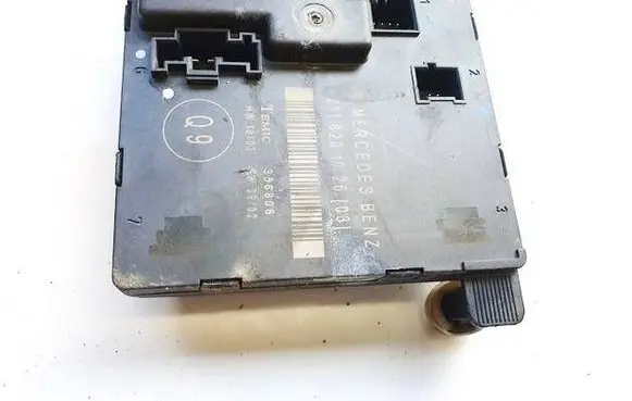 Mercedes-Benz E W211 Door control unit/module 2118201626