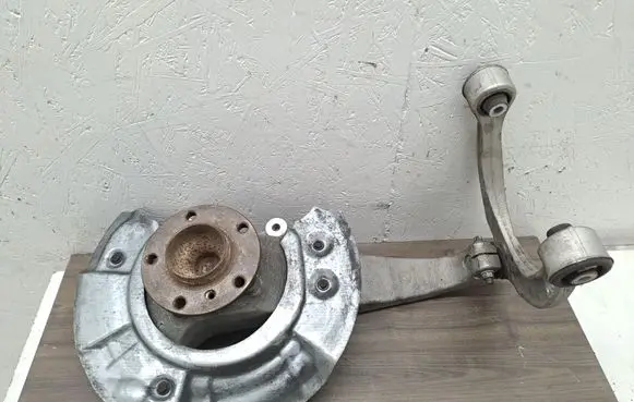 BMW 6 F12 F13 Front wheel hub