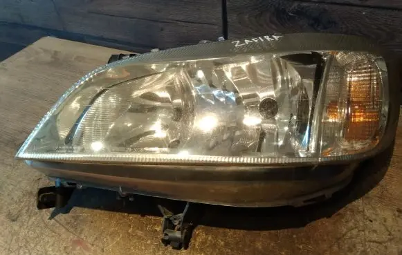 Opel Zafira A Headlight/headlamp