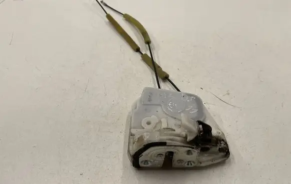 Mazda 6 Front door lock