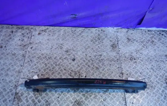 Volkswagen Polo Rear bumper support beam 