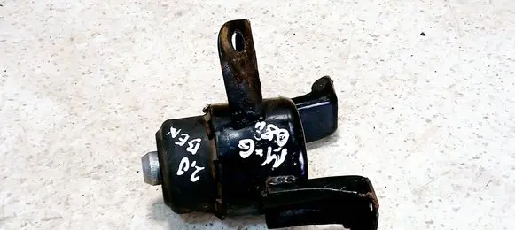 Mazda 6 Engine mount bracket