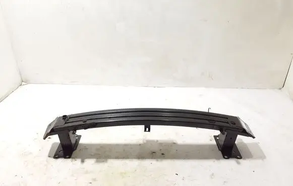 Renault Austral Front bumper cross member 752101751R