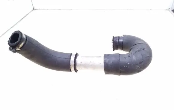Intercooler hose/pipe