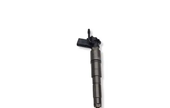 BMW 5 E60 E61 Fuel injector 7796042