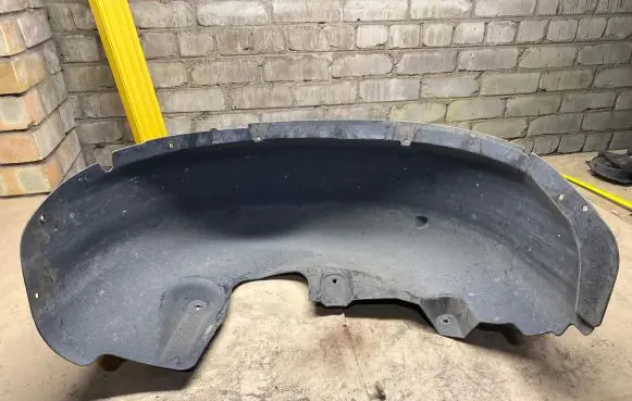 Volvo XC70 Rear arch fender liner splash guards 8650276
