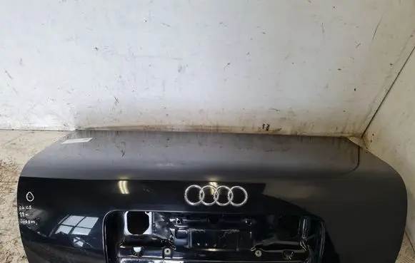 Audi A6 S6 C5 4B Tailgate/trunk/boot lid