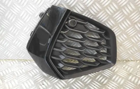 Audi A3 8Y Front grill 8Y0807682C 970542