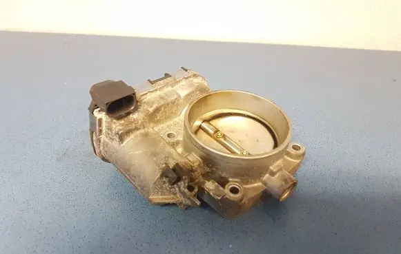 Mercedes-Benz E W211 Throttle valve A1121410125 0280750019