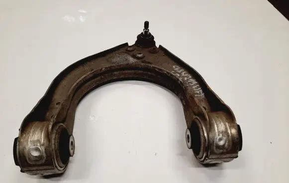 Mercedes-Benz CLS C219 Front lower control arm/wishbone A2113300338