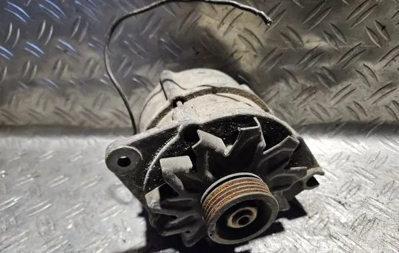 Peugeot 405 Generator/alternator 0120489258