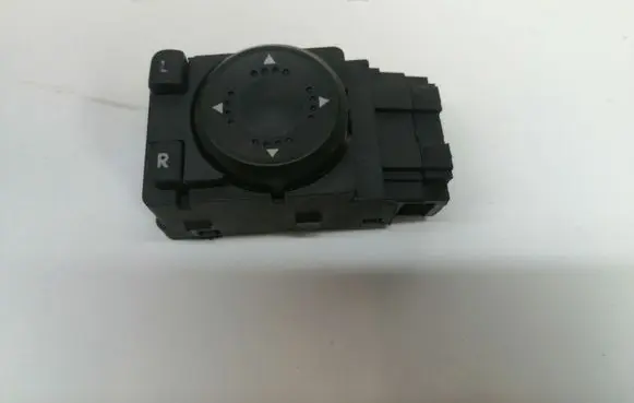 Volkswagen PASSAT B5 Wing mirror switch 3B1959565