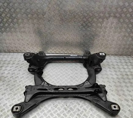 Audi Q7 4L Front subframe 7L0400025 7L0499435