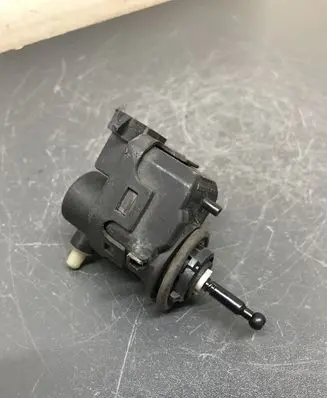 Renault Scenic II - Grand scenic II Headlight level adjustment motor 7700420737