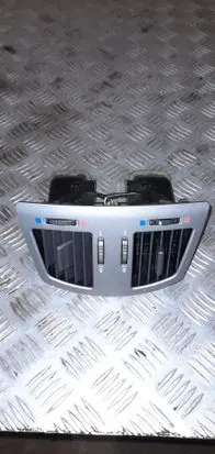 BMW 7 E65 E66 Rear air vent grill 7002395 8385257