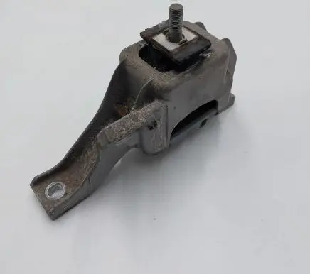 Mini Cooper Countryman R60 Engine mount bracket 6851173